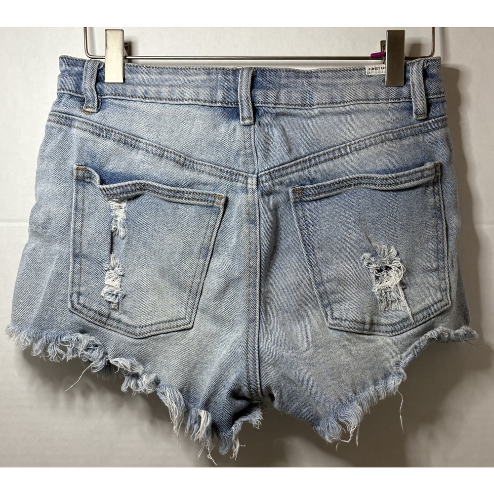 Almost Famous Women’s Distressed Frayed Cut Off Jean Blue Denim Shorts Size 5 - Picture 2 of 7